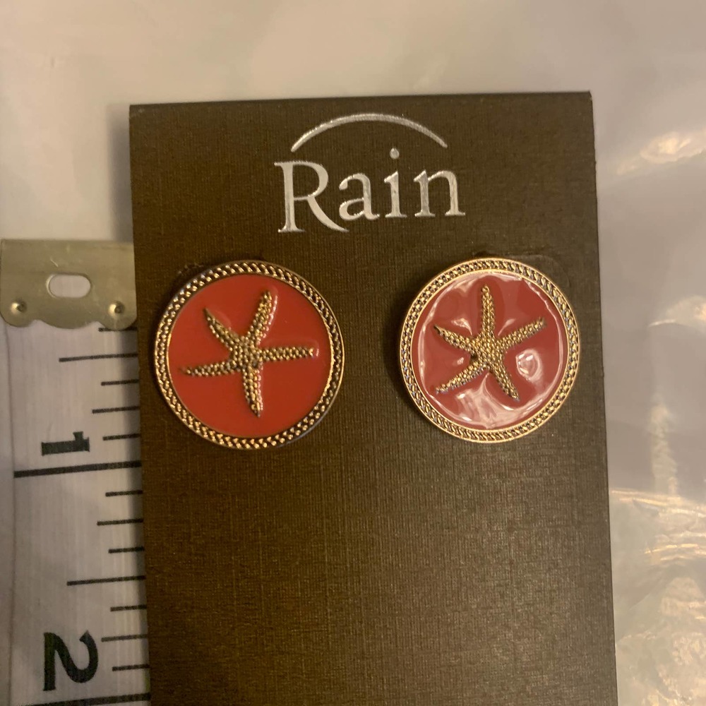 Rain coral & gold starfish earrings NWT, nautical, resortwear, enamel, coastal